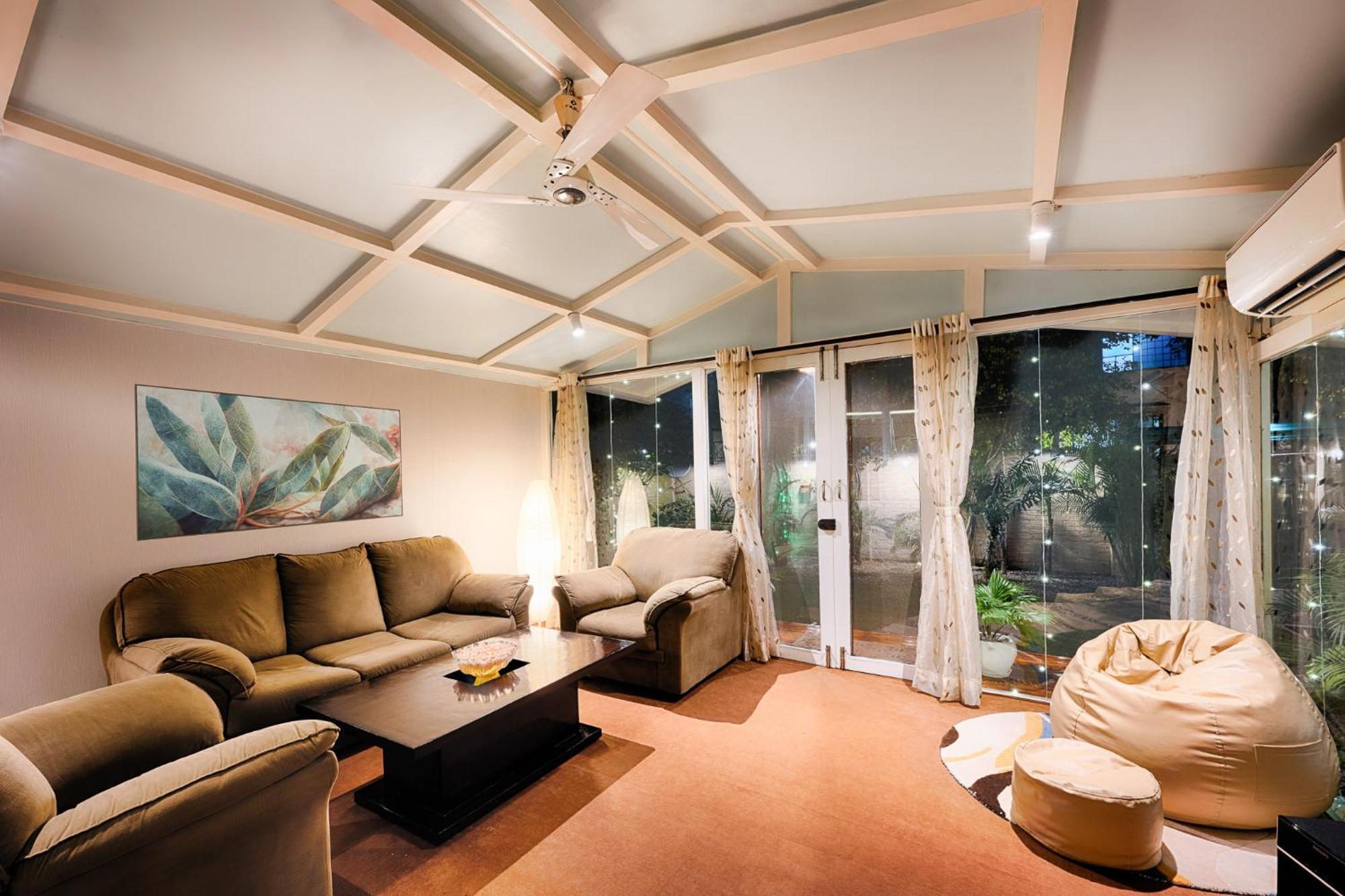 International Travellers' Hostel By Ith Stays Varanasi Luaran gambar