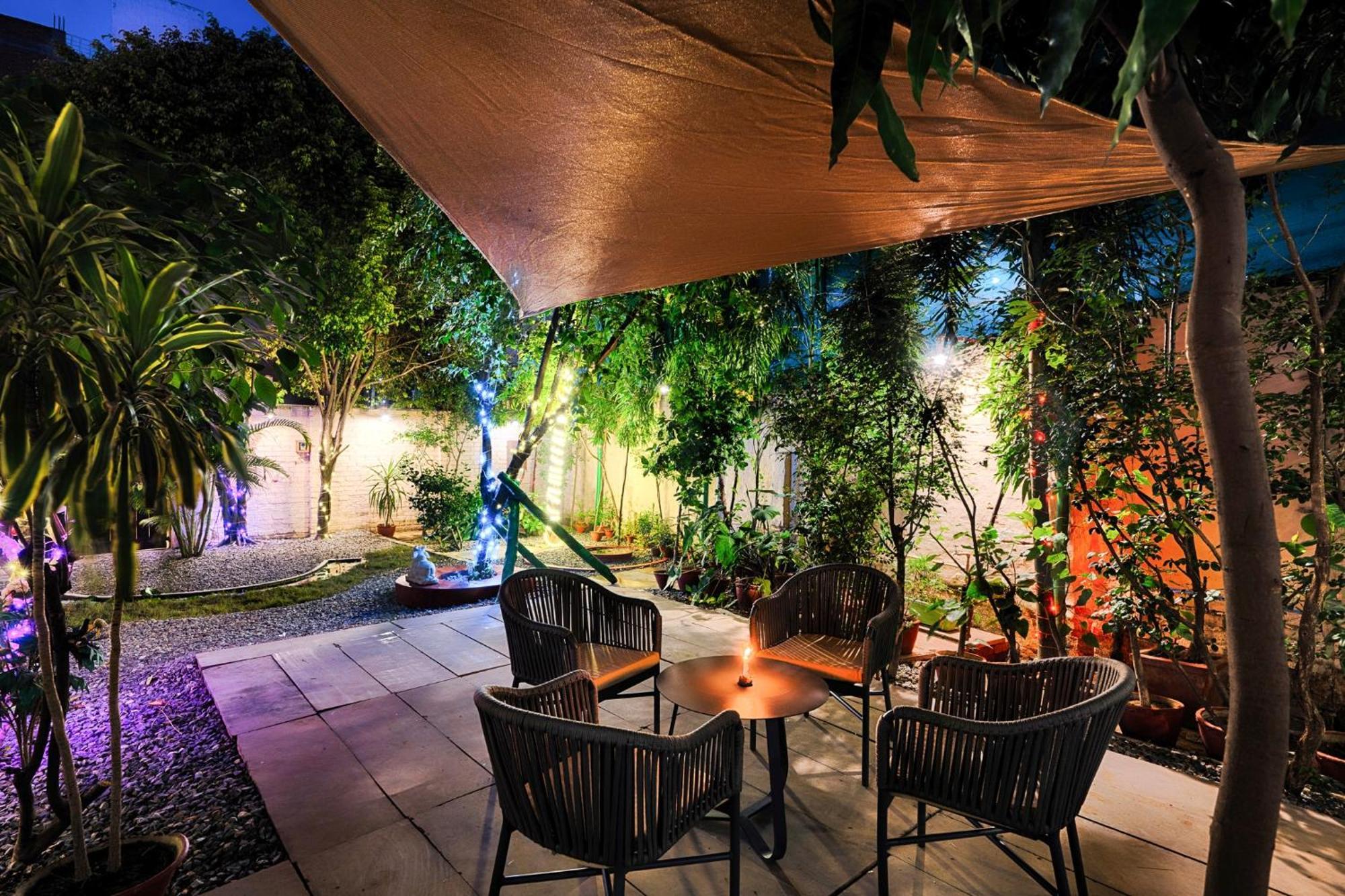 International Travellers' Hostel By Ith Stays Varanasi Luaran gambar
