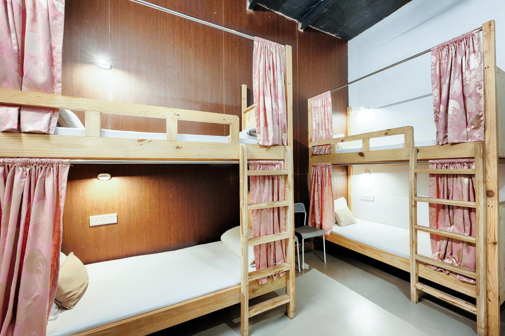 International Travellers' Hostel By Ith Stays Varanasi Luaran gambar