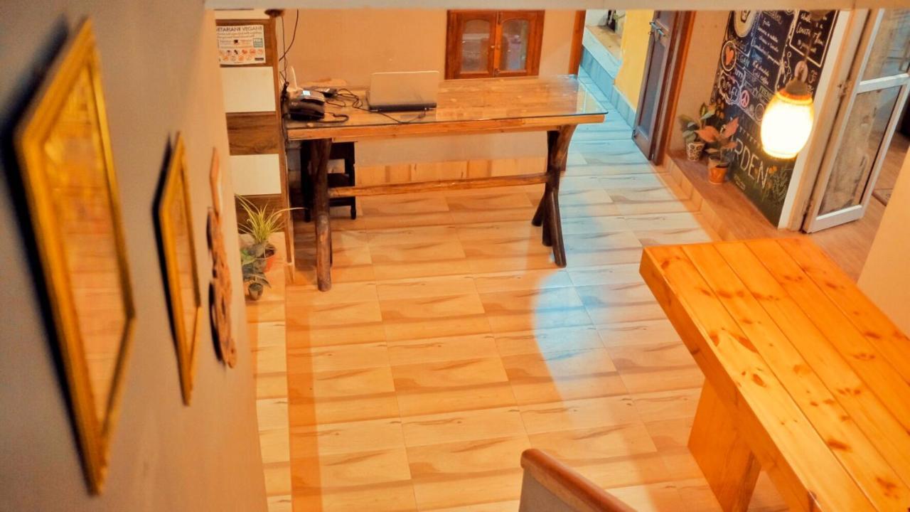 International Travellers' Hostel By Ith Stays Varanasi Luaran gambar