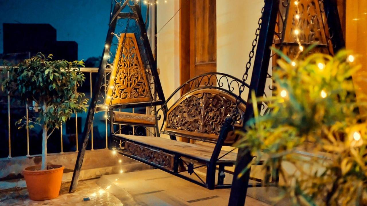 International Travellers' Hostel By Ith Stays Varanasi Luaran gambar